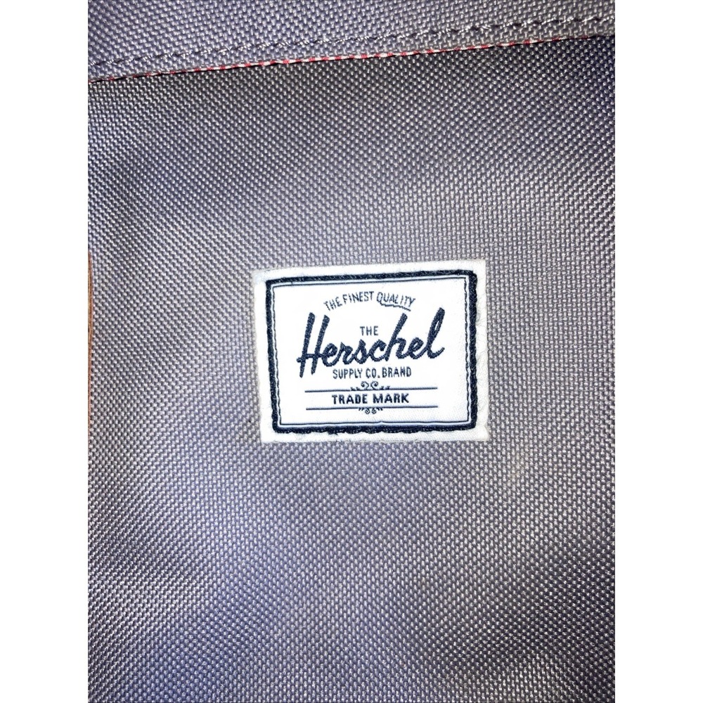 Herschel Little America Mid Laptop Backpack Grey & Red/White Stripe Lining - Picture 7 of 16
